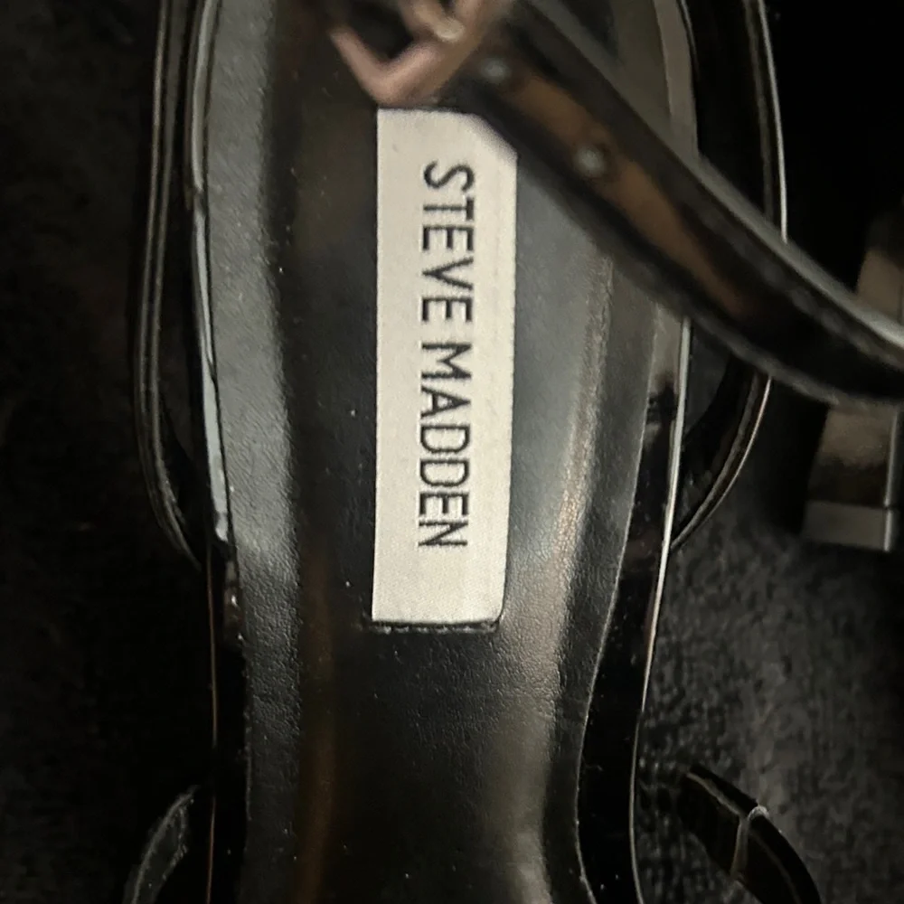 Steve Madden Shiny Black Strappy Heels - Picture 2 of 7